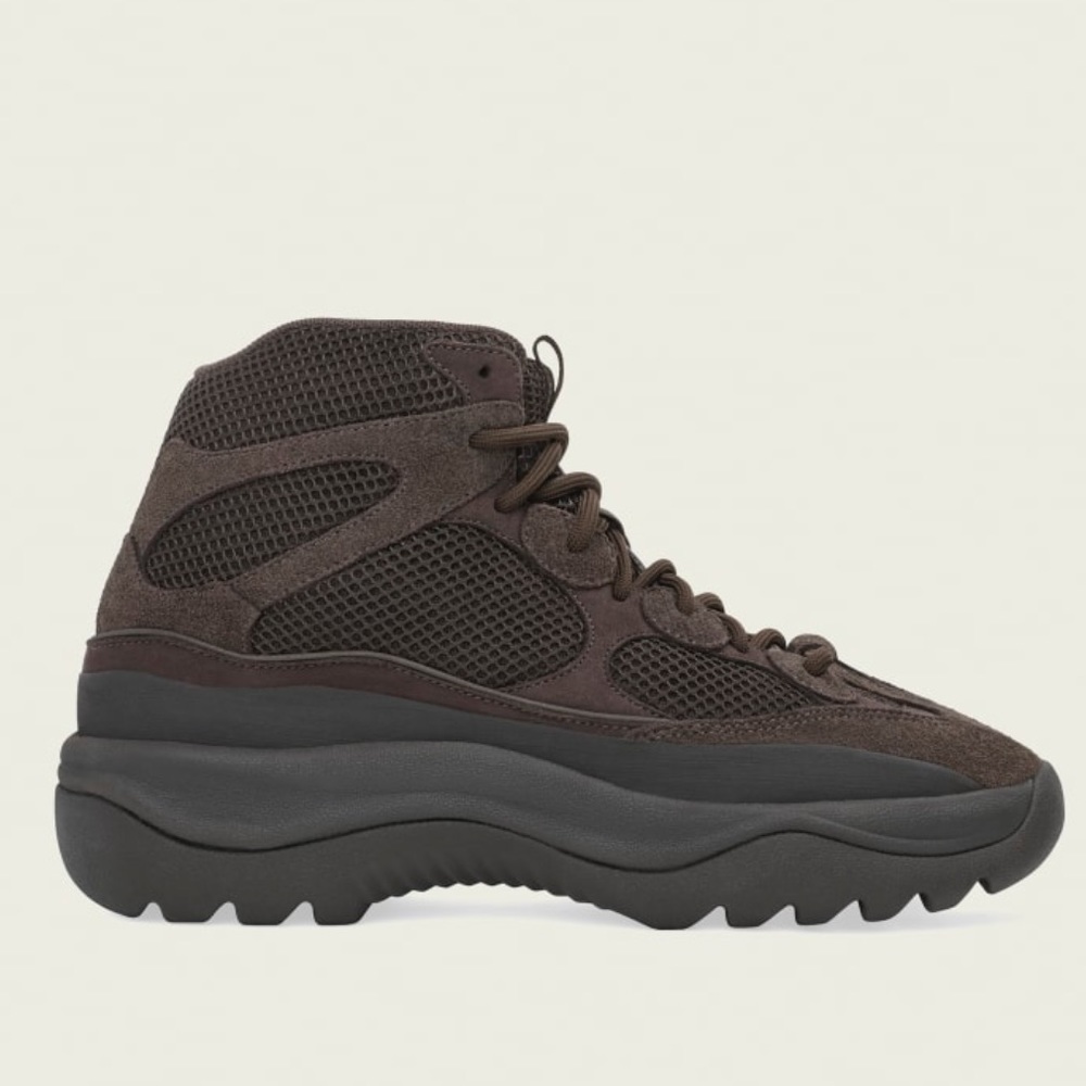 Yeezy .... DSRT Boot